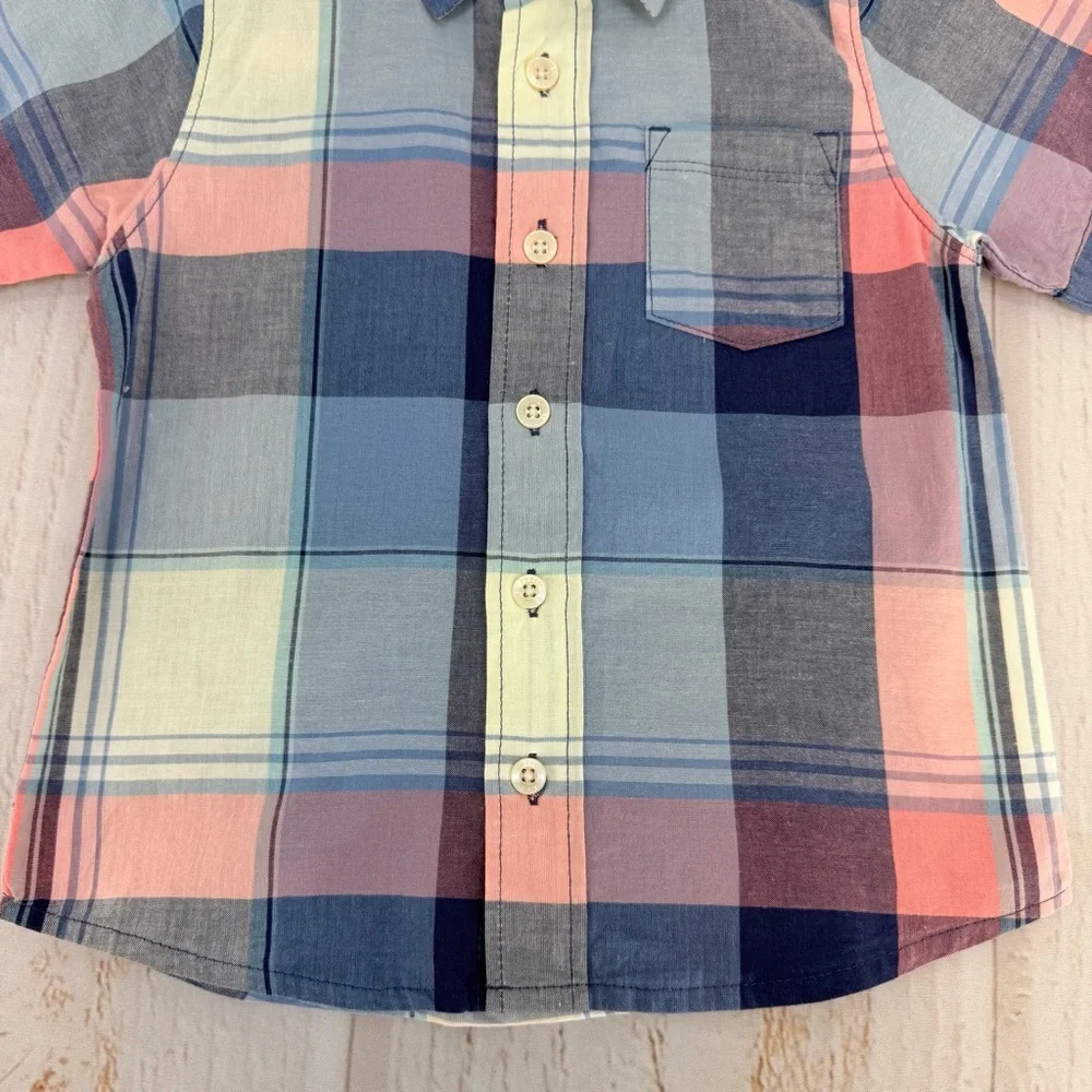 OshKosh‎ Toddler Boy 3T Plaid Button Up Shirt Blue Pink Short Sleeve